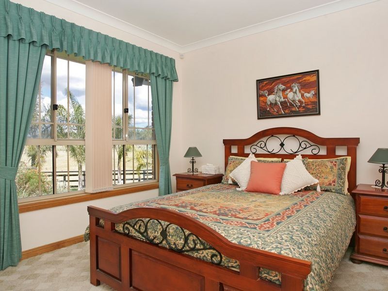 19 Davenport Lane, Jilliby NSW 2259