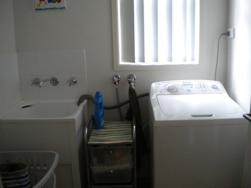 16 Raintree Terrace, Wadalba NSW 2259