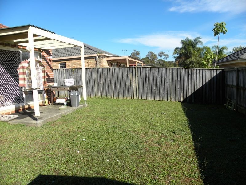 20 Raintree Terrace, Wadalba NSW 2259