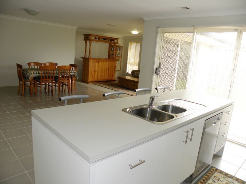 91 Clydesdale Street, Wadalba NSW 2259