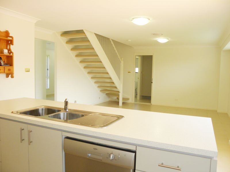 95 Clydesdale Street, Wadalba NSW 2259