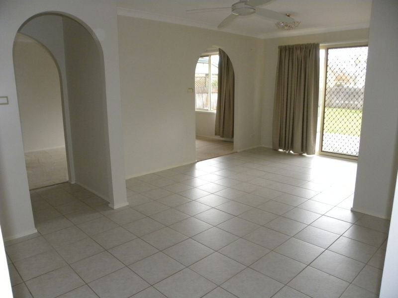 19 Monica Grove, Mardi NSW 2259