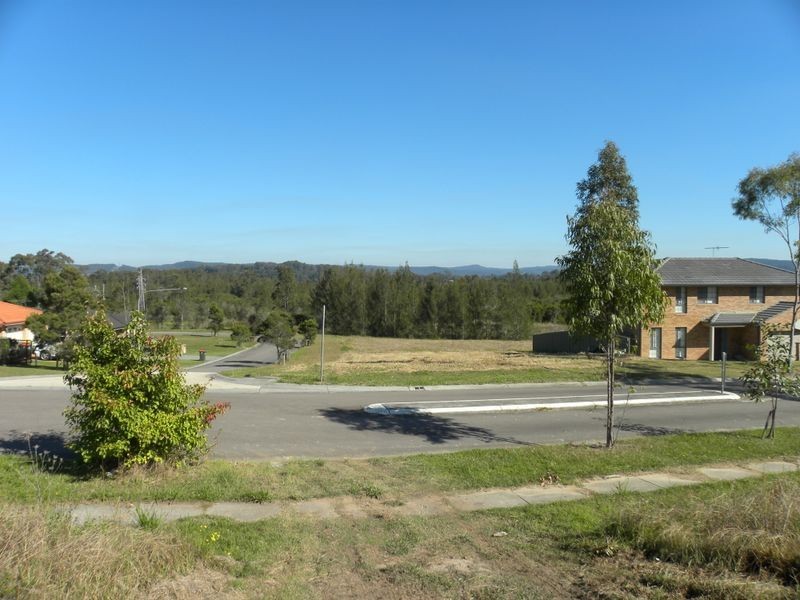 132 Brittania Drive, Watanobbi NSW 2259