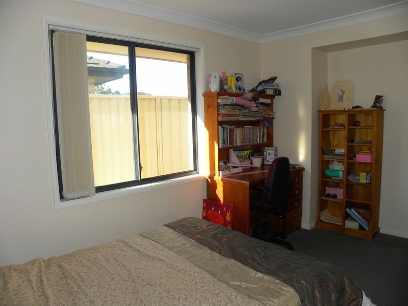 8 Waterhen Close, Blue Haven NSW 2262