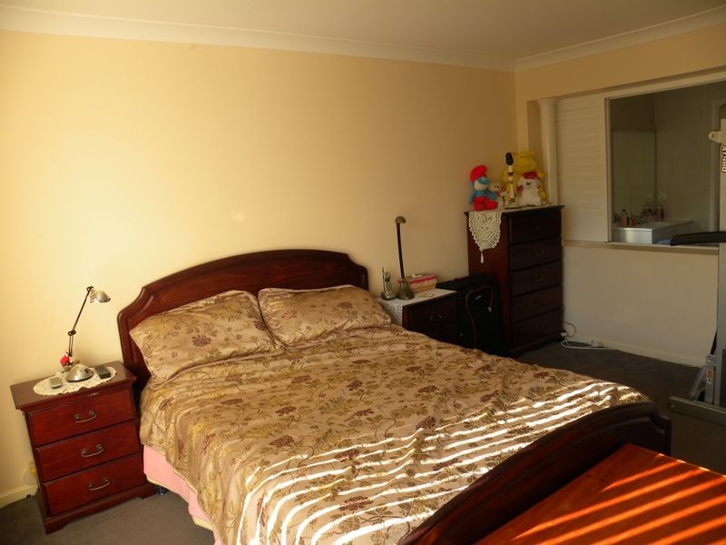 8 Waterhen Close, Blue Haven NSW 2262