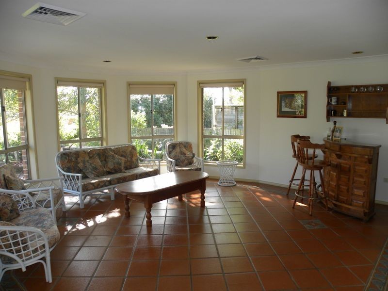 7 Guardian Road, Watanobbi NSW 2259