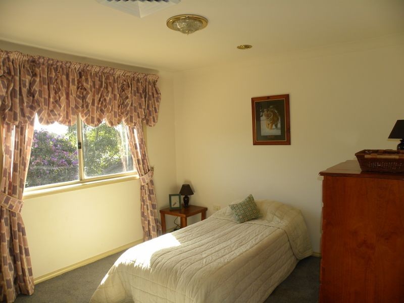 7 Guardian Road, Watanobbi NSW 2259