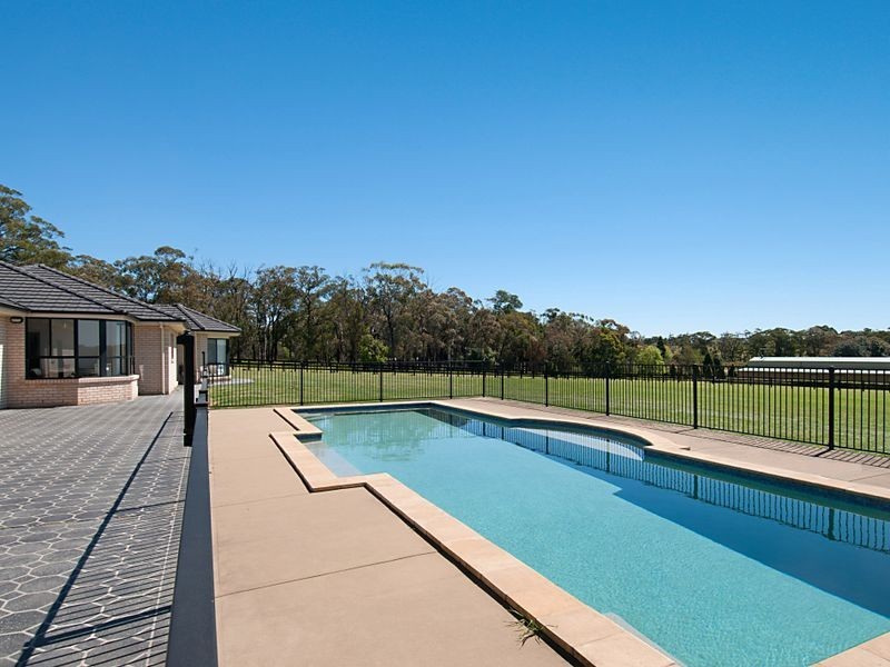 140 Hallards Road, Central Mangrove NSW 2250