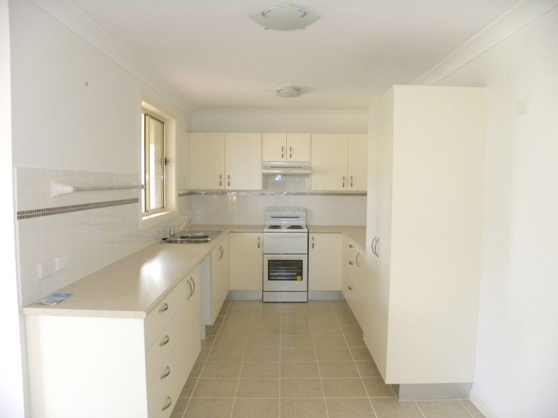 4 Manor Close, Wyong NSW 2259