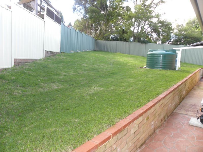 4 Manor Close, Wyong NSW 2259