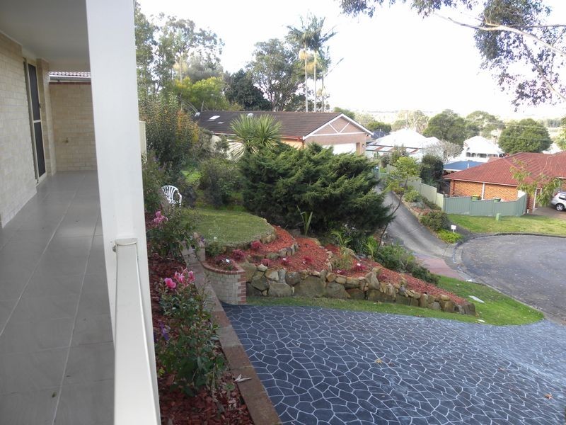 4 Manor Close, Wyong NSW 2259