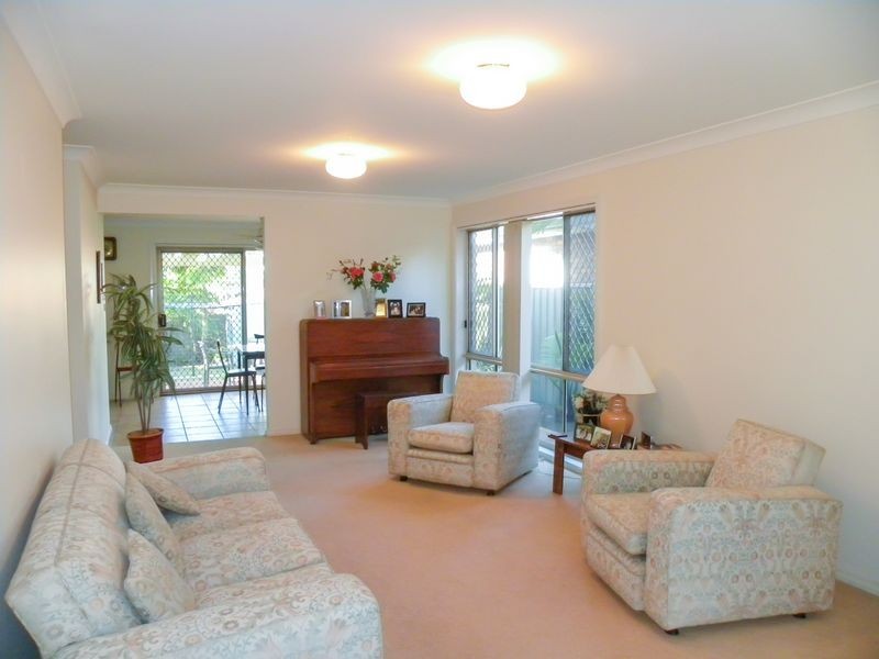 3A Twin Lakes Drive, Lake Haven NSW 2263