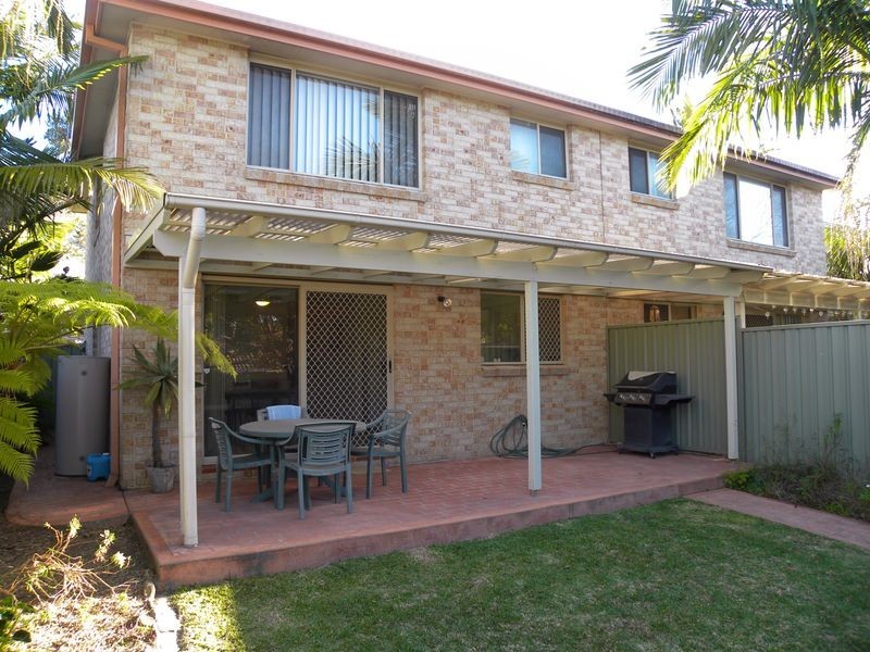 3A Twin Lakes Drive, Lake Haven NSW 2263