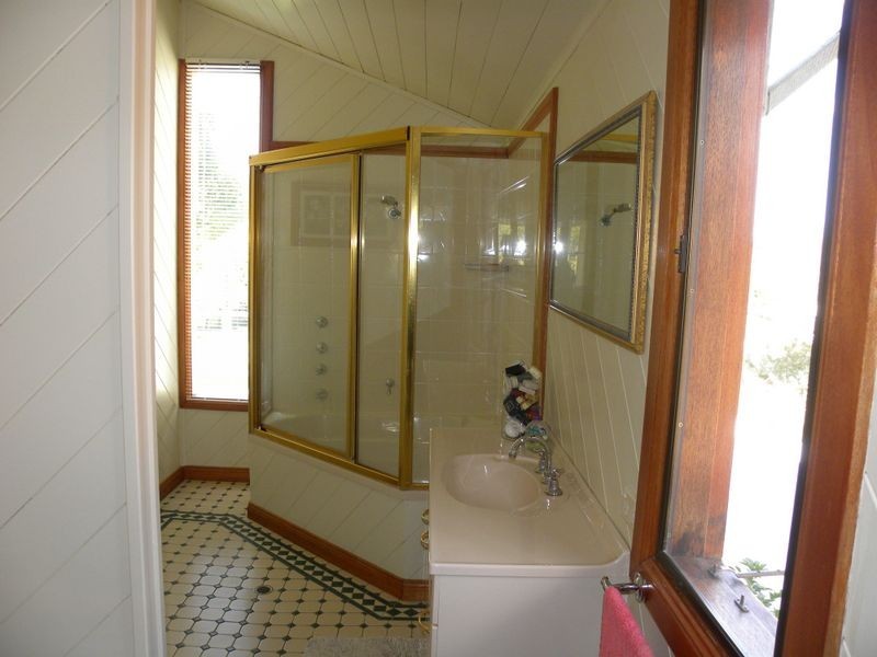 13 Byron Street, Wyong NSW 2259