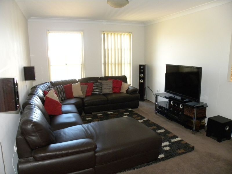 105 Mountain View Drive, Woongarrah NSW 2259