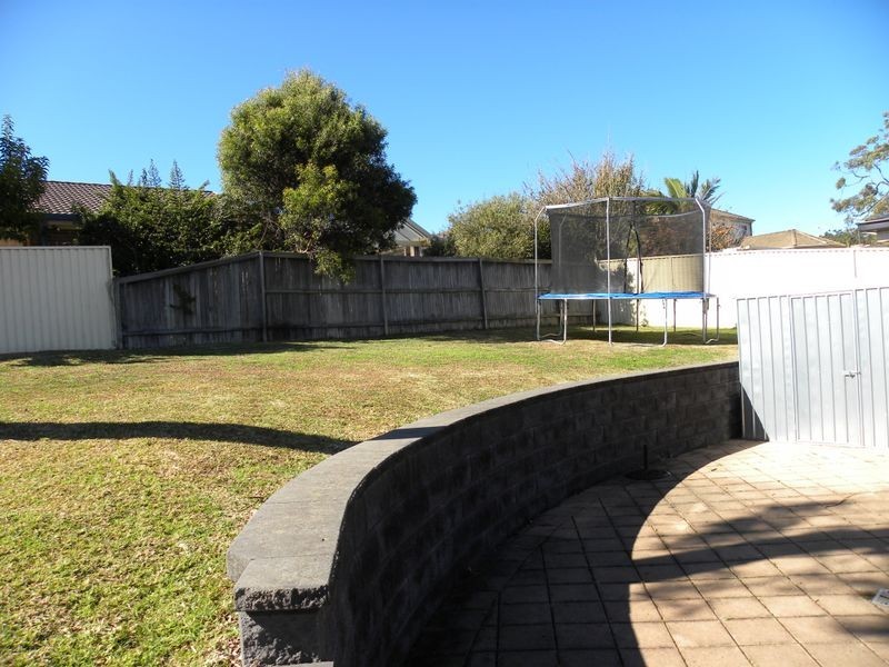 105 Mountain View Drive, Woongarrah NSW 2259
