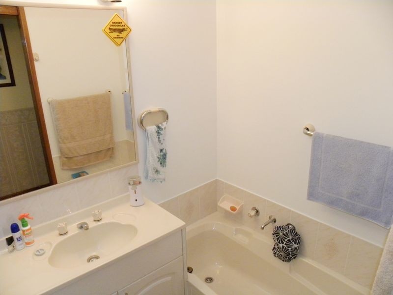 3 Walter Close, Wyong NSW 2259