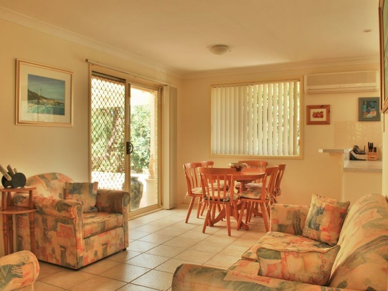 10 De Havilland Circuit, Hamlyn Terrace NSW 2259