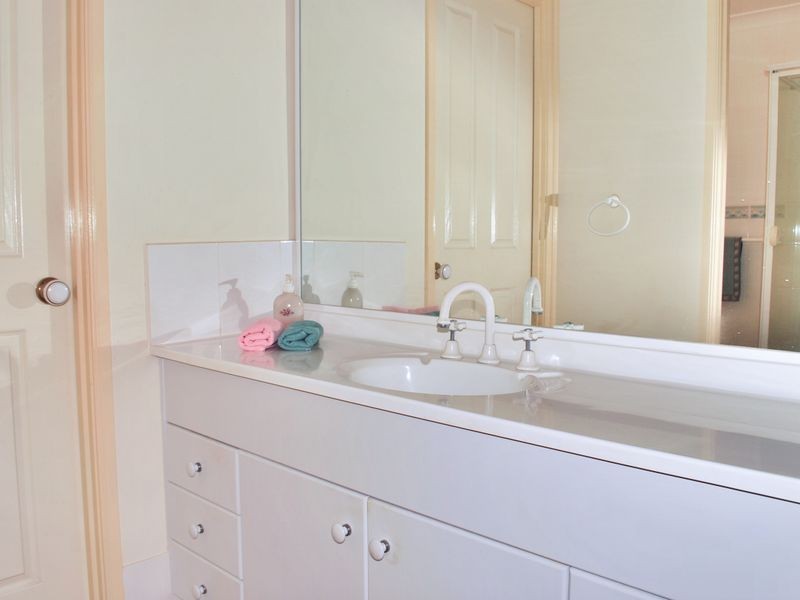 10 De Havilland Circuit, Hamlyn Terrace NSW 2259