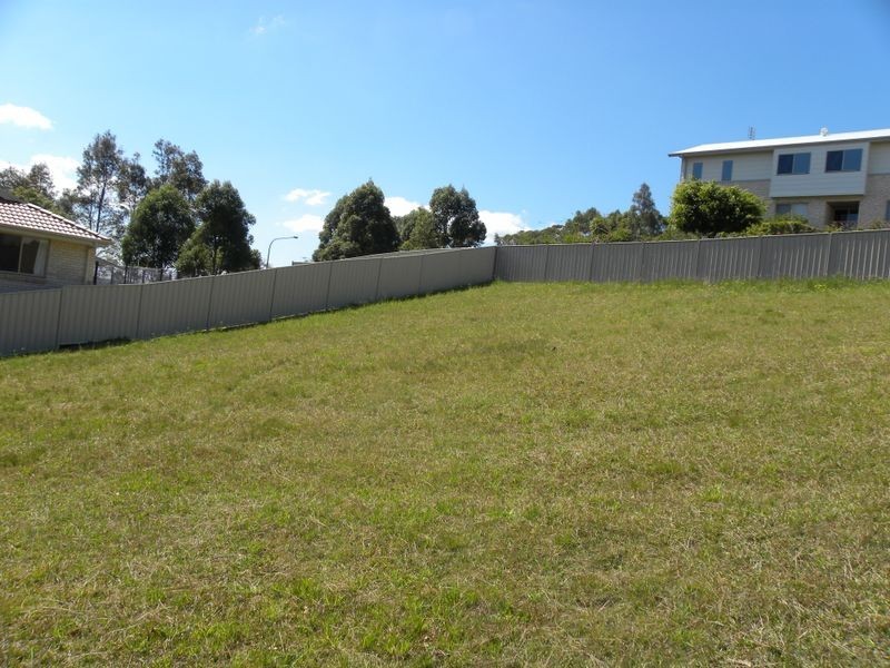 5 Weaver Crescent, Watanobbi NSW 2259