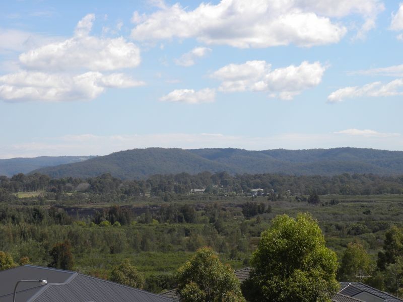 5 Weaver Crescent, Watanobbi NSW 2259