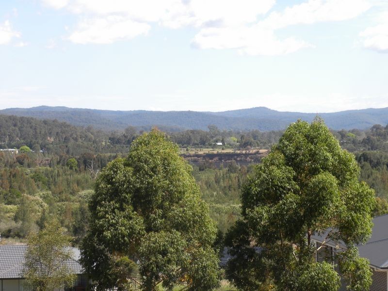 5 Weaver Crescent, Watanobbi NSW 2259