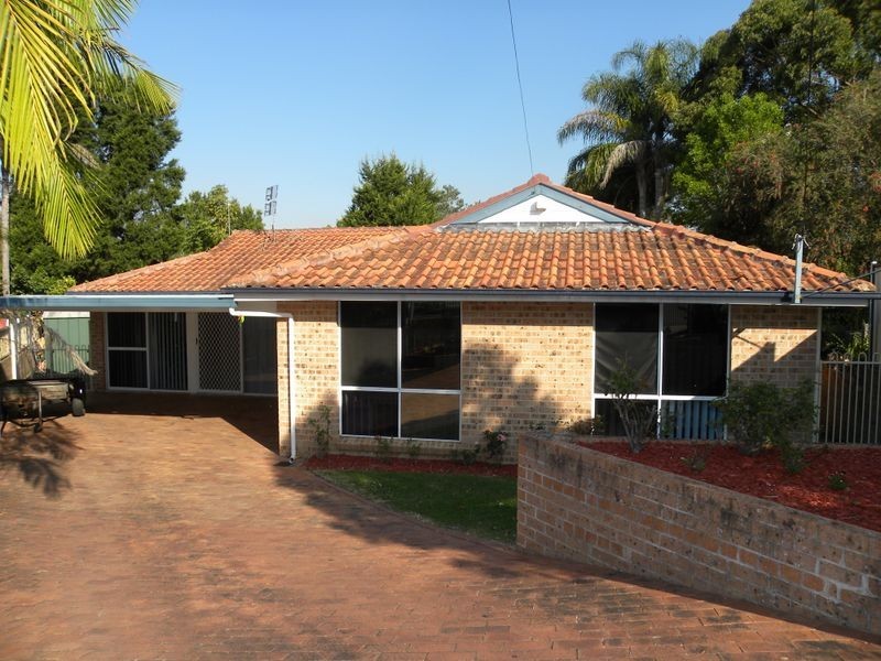 6 Arunta Road, Tuggerah NSW 2259