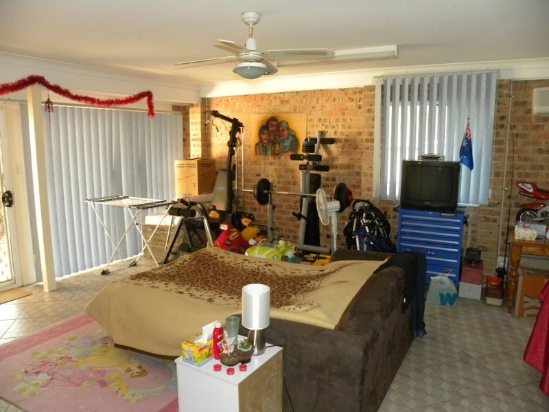 6 Arunta Road, Tuggerah NSW 2259