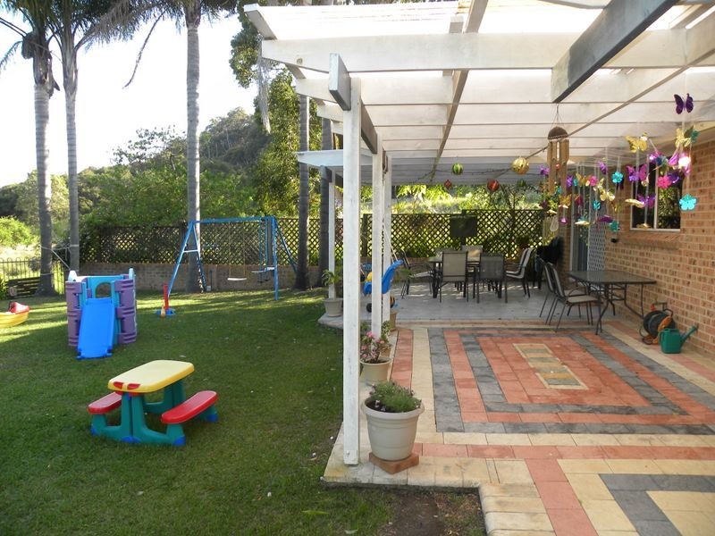 6 Arunta Road, Tuggerah NSW 2259