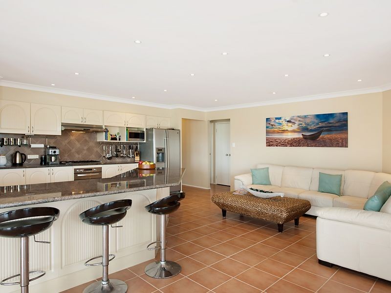 165 Brittania Drive, Watanobbi NSW 2259