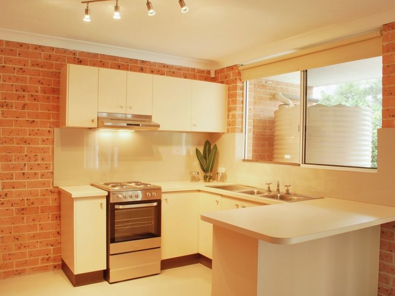5 Page Close, Wyong NSW 2259