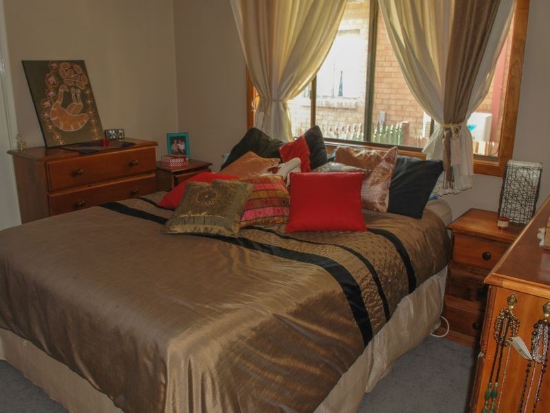 2A Marathon Street, Wyong NSW 2259