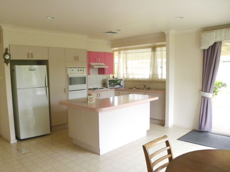 12 Friendship Place, Watanobbi NSW 2259