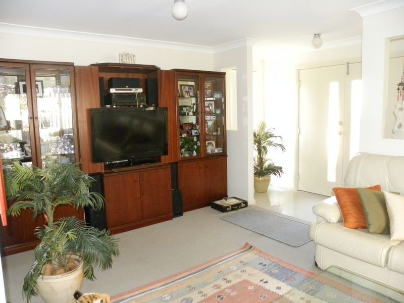 1/6-7 Hayden Close, Watanobbi NSW 2259