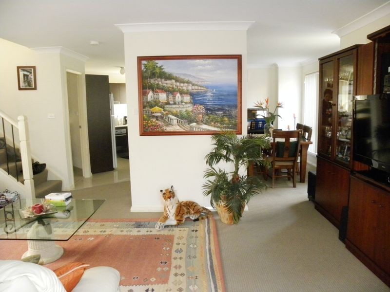 1/6-7 Hayden Close, Watanobbi NSW 2259