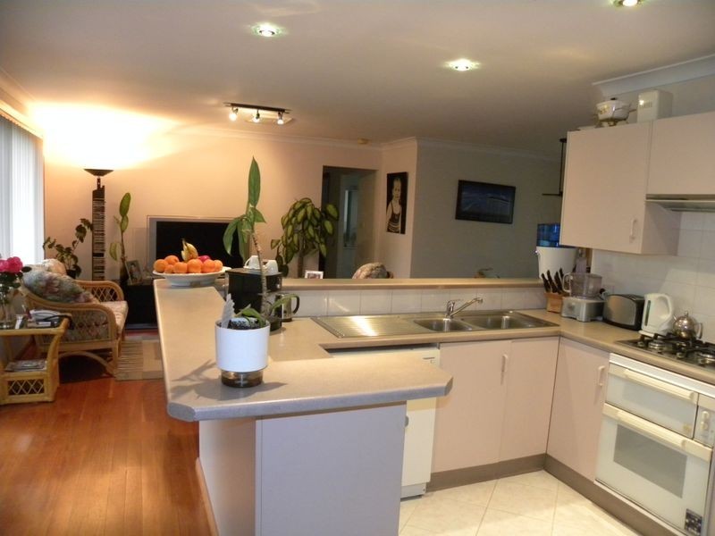 12 Mark Place, Mardi NSW 2259