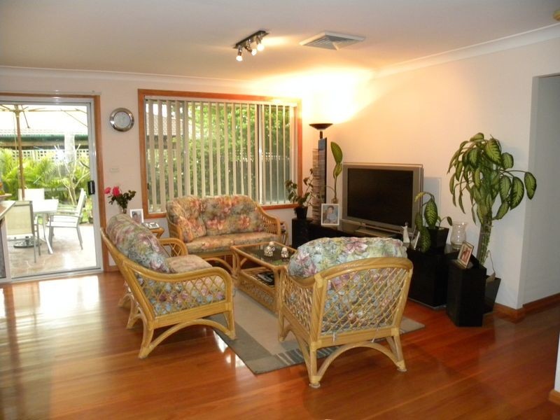 12 Mark Place, Mardi NSW 2259