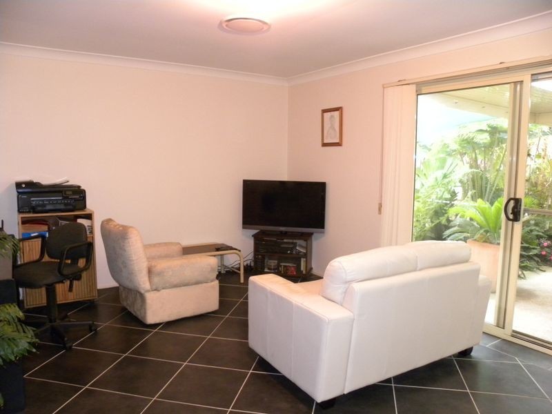 135 Brittania Drive, Watanobbi NSW 2259