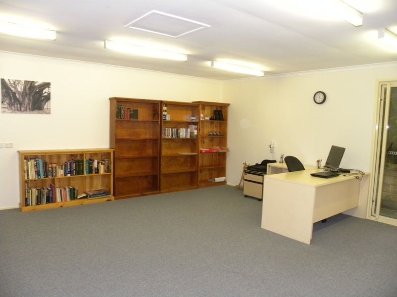 135 Brittania Drive, Watanobbi NSW 2259