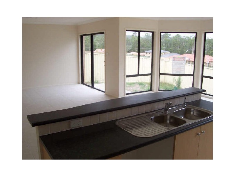 14 Weaver Cres, Watanobbi NSW 2259