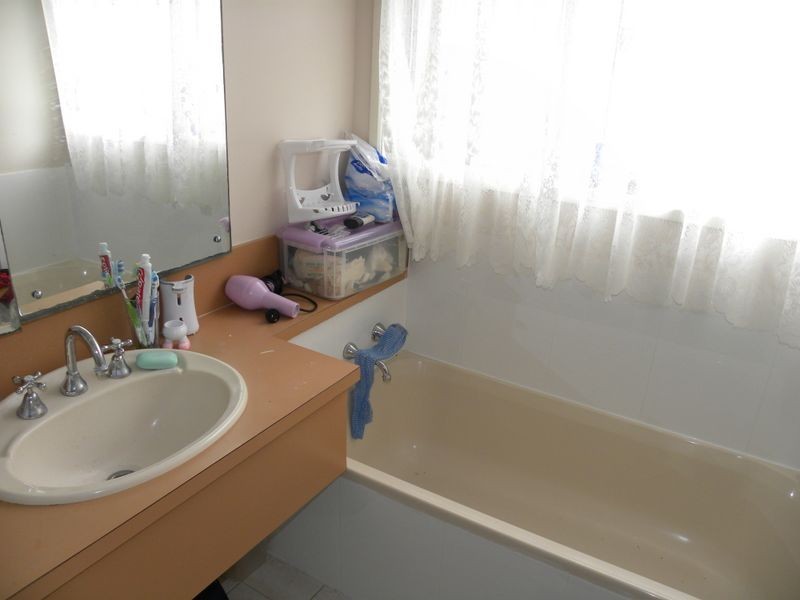 1 Coolabah Road, Wyongah NSW 2259