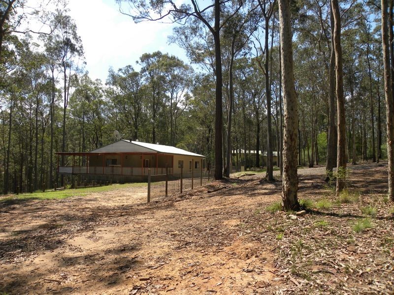 658 Dickson Road, Jilliby NSW 2259