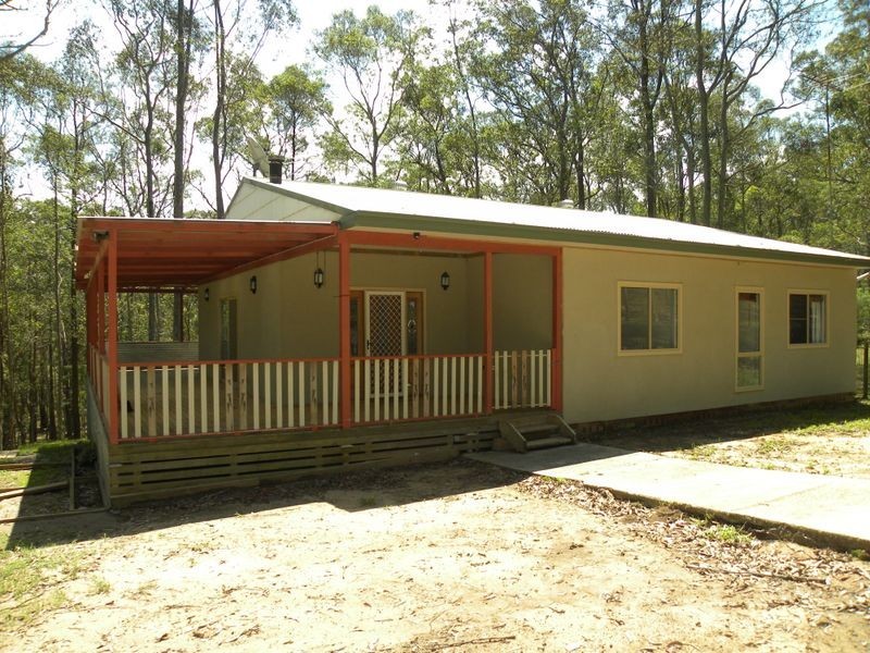658 Dickson Road, Jilliby NSW 2259
