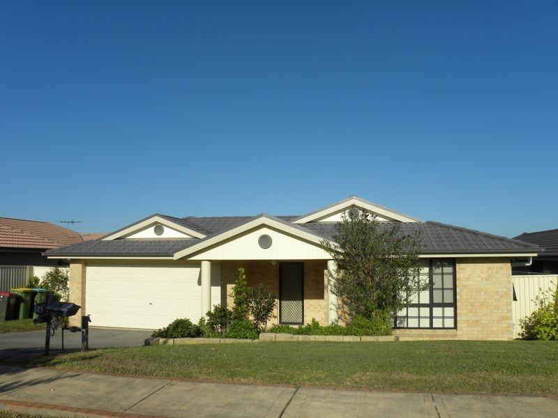 14 Foxtail Crescent, Woongarrah NSW 2259