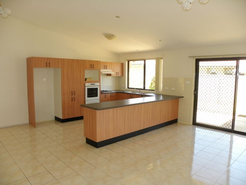 14 Foxtail Crescent, Woongarrah NSW 2259