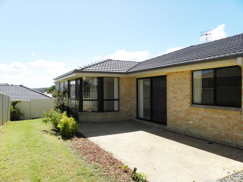 14 Foxtail Crescent, Woongarrah NSW 2259