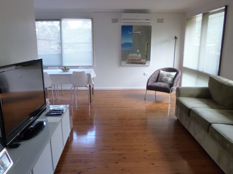 17 Mckell Avenue, Watanobbi NSW 2259