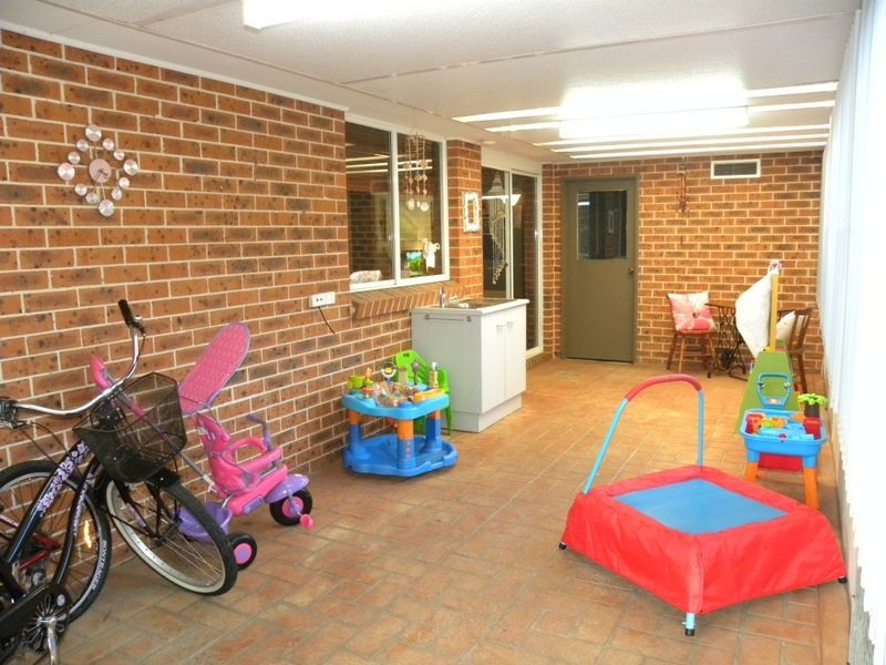 13 Tonkiss Street, Tuggerah NSW 2259