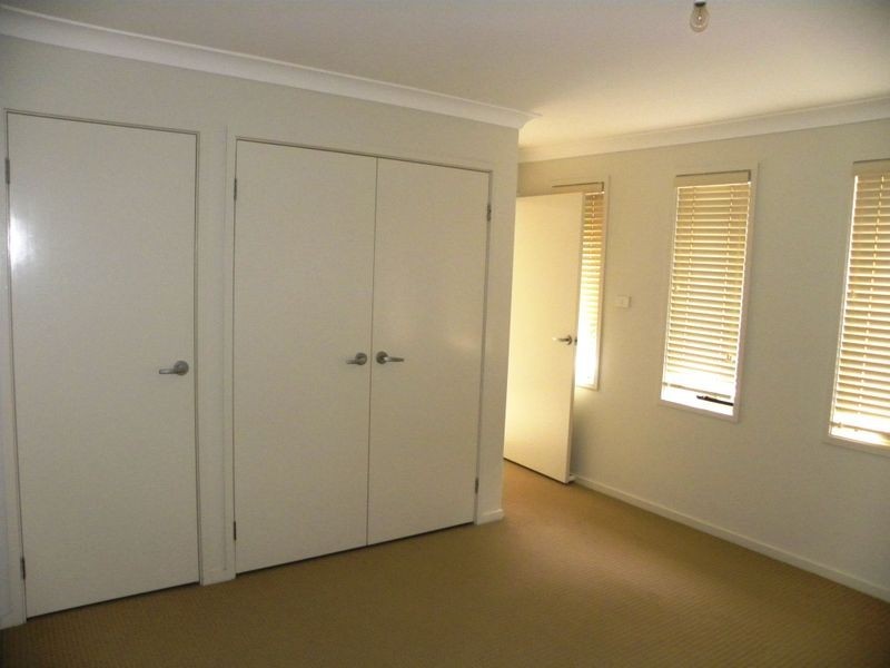 10 Drovers Way, Wadalba NSW 2259