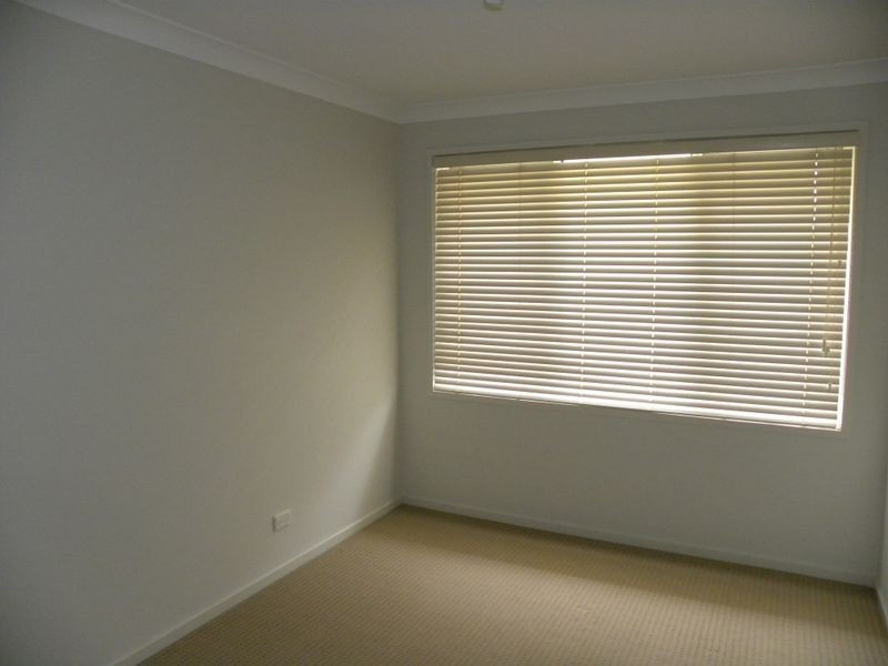 10 Drovers Way, Wadalba NSW 2259